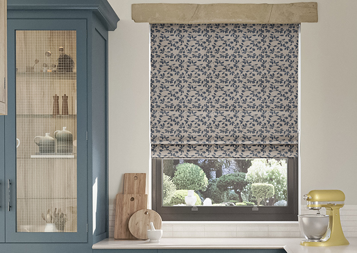 Oak Leaves Velvet, Monochrome - Roman Blind - Image 3